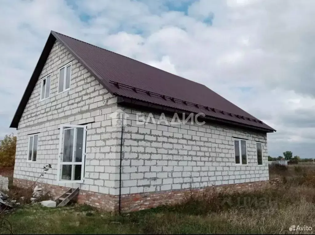 Дом в Белгородская область, Шебекинский муниципальный округ, с. ... - Фото 1