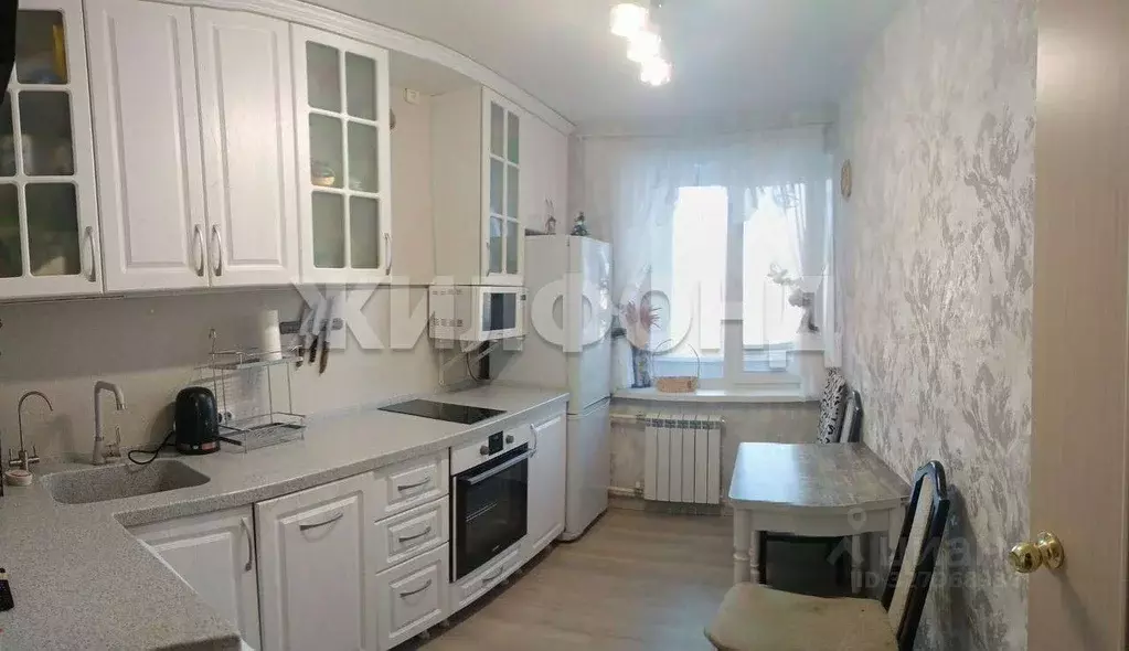 3-к кв. Томская область, Томск ул. Говорова, 48 (69.0 м) - Фото 1