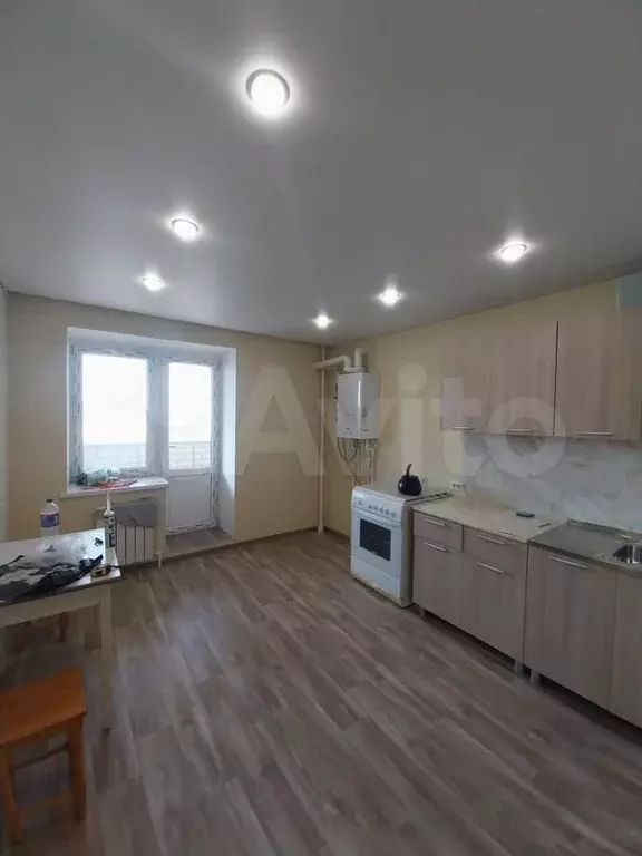 1-к. квартира, 50 м, 7/10 эт. - Фото 1