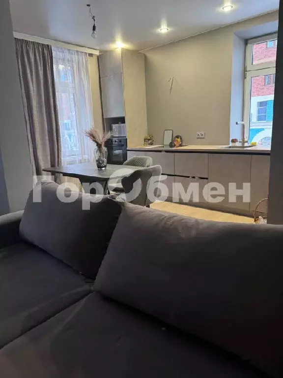 Продается 3-комнатная квартира - Фото 1