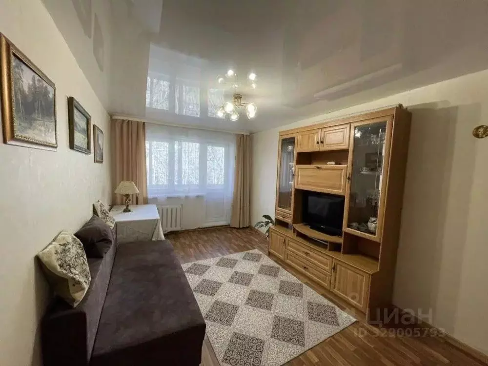 2-к кв. Иркутская область, Иркутск Первомайский мкр, 60 (44.3 м) - Фото 1