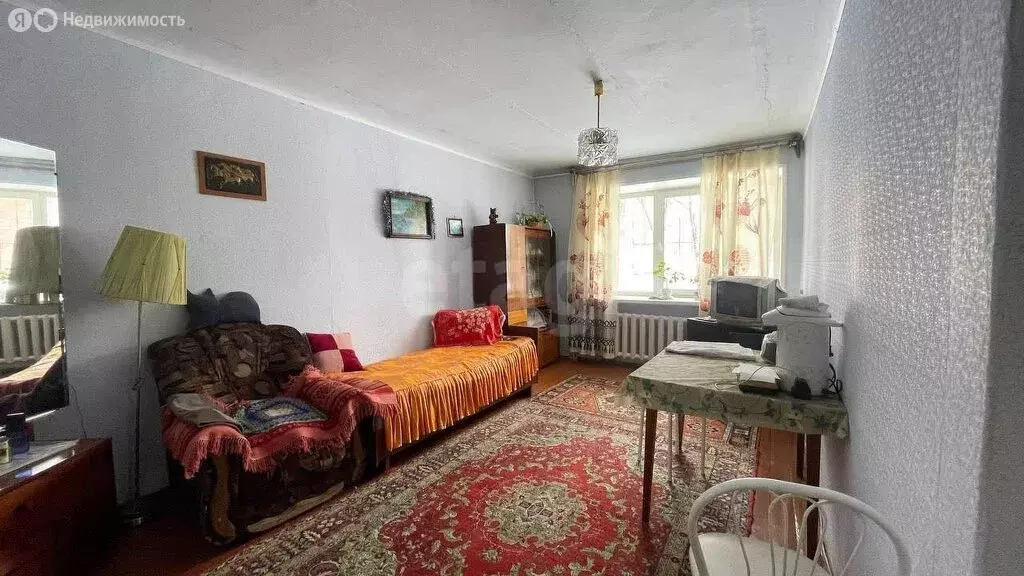 3-комнатная квартира: Прокопьевск, Оренбургская улица, 12 (60.5 м) - Фото 1