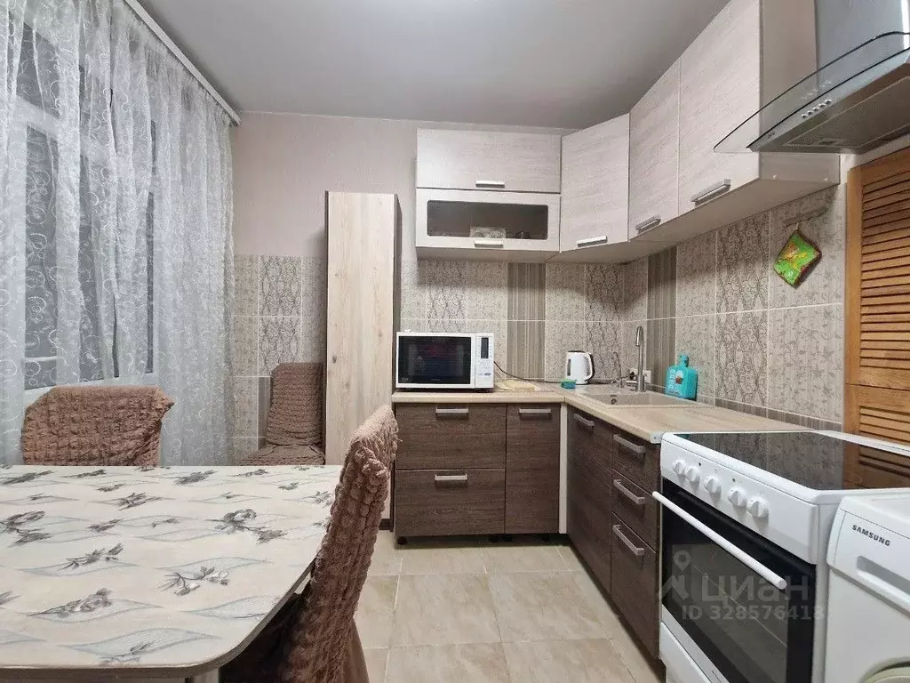 1-к кв. Волгоградская область, Волгоград ул. Пархоменко, 2А (33.4 м) - Фото 1