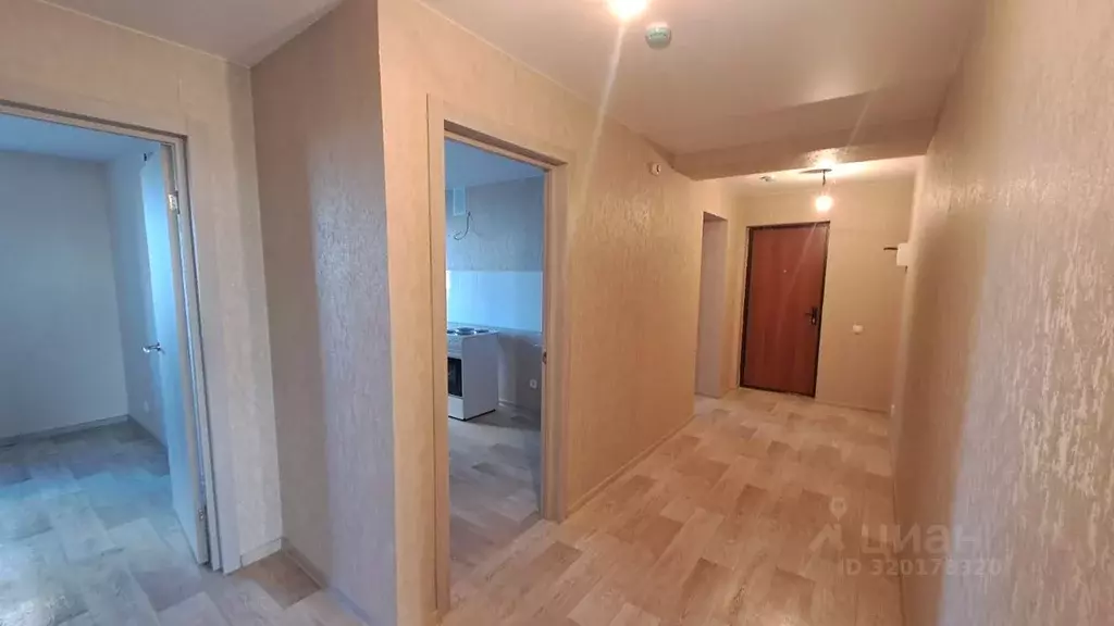 3-к кв. Саратовская область, Энгельс Волжский просп., 63А (63.0 м) - Фото 1
