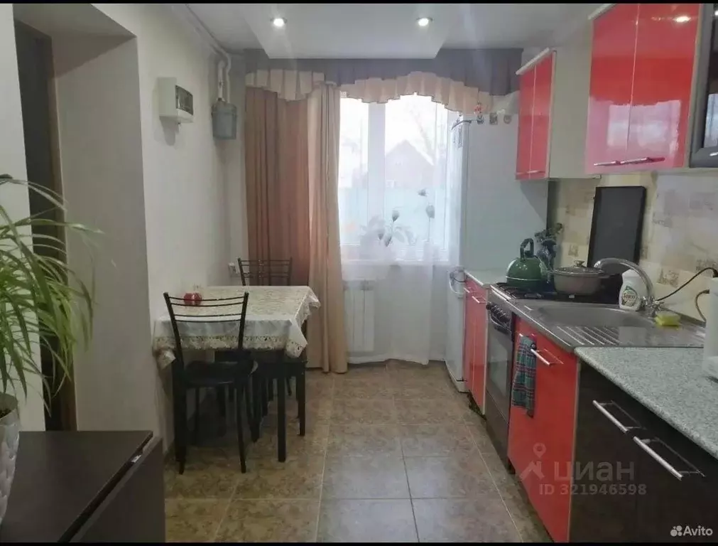 Квартира, 3 комнаты, 57.5 м - Фото 0