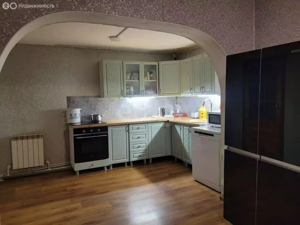 Дом в Улан-Удэ, улица Крамского (255.6 м) - Фото 1