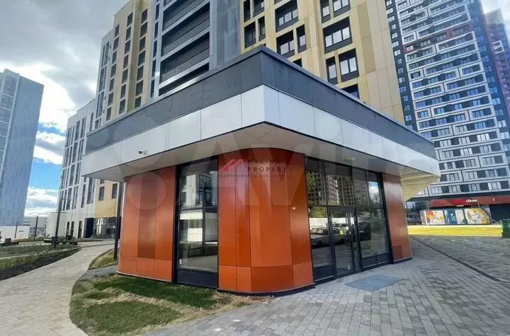 Продам торговое помещение, 230 м - Фото 0