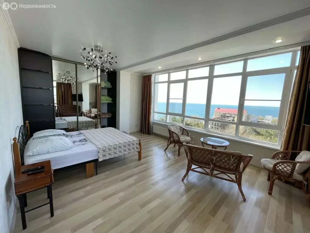 Квартира-студия: Анапа, улица Кирова, 1 (51 м) - Фото 1