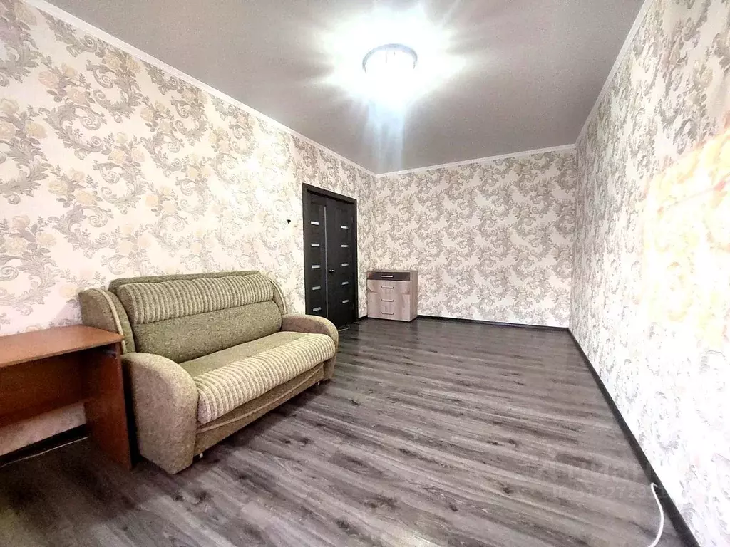 2-к кв. Астраханская область, Астрахань Имени Бабаевского мкр, ул. ... - Фото 1