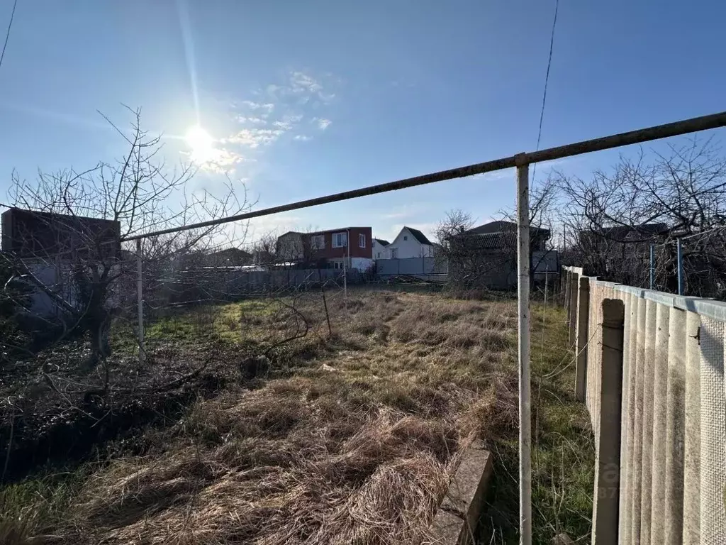 Участок в Крым, Симферопольский район, Мирновское с/пос, Домостроитель ... - Фото 1