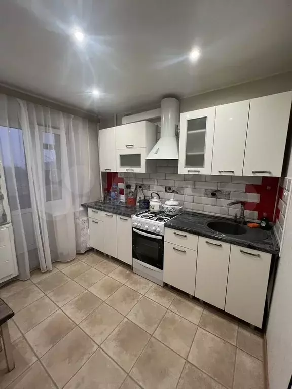 1-к. квартира, 39 м, 4/5 эт. - Фото 0