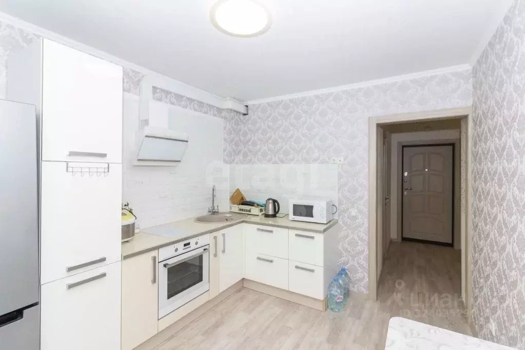 2-к кв. Тюменская область, Тюмень Депутатская ул., 112 (55.0 м) - Фото 1