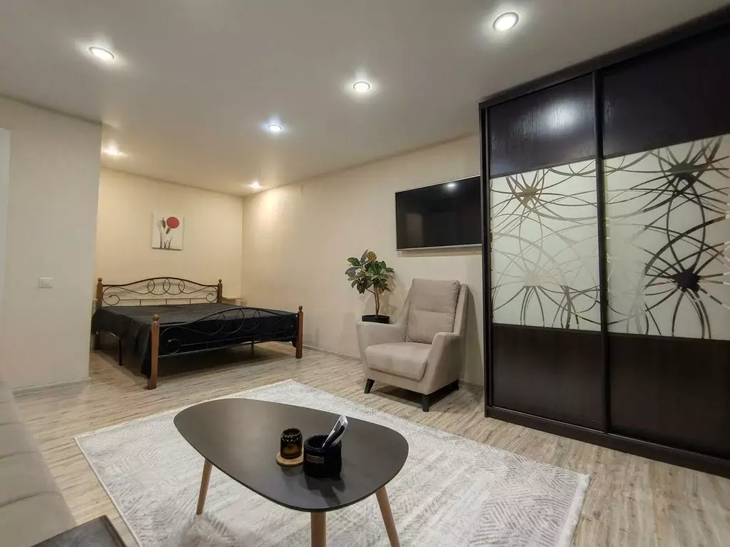 1-к кв. Свердловская область, Екатеринбург ул. Сулимова, 6А (35.5 м) - Фото 1