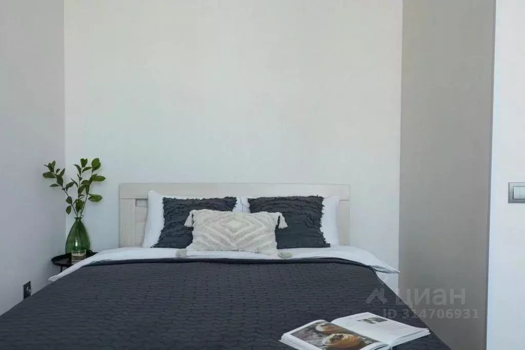 1-к кв. Свердловская область, Екатеринбург ул. Циолковского, 29 (42.0 ... - Фото 1