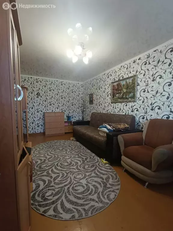2-комнатная квартира: Туринск, улица Ленина, 48 (38.8 м) - Фото 0