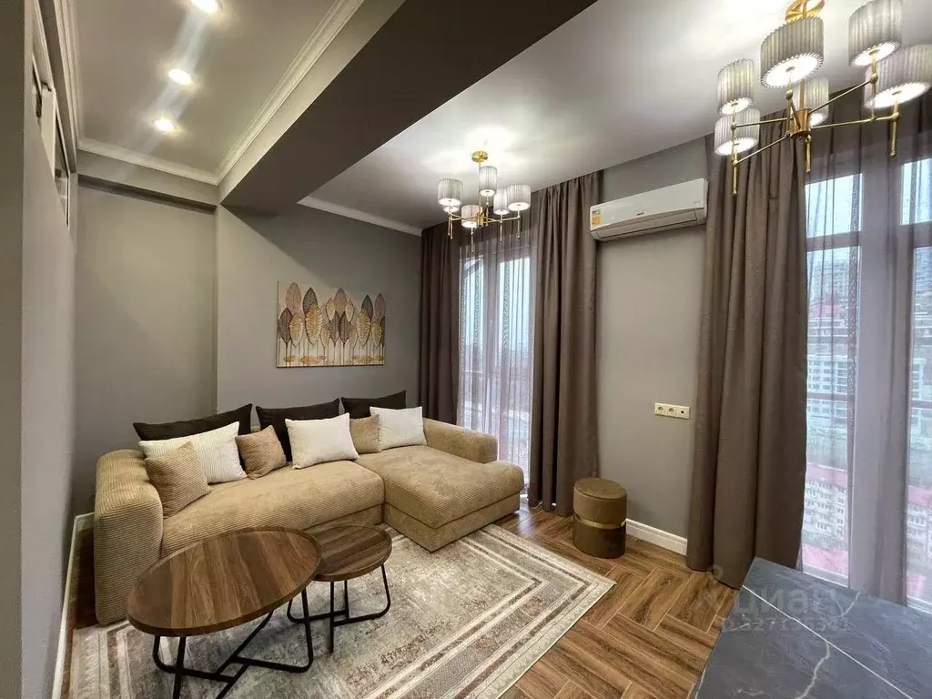 2-к кв. Краснодарский край, Сочи Бытха мкр, ул. Бытха, 2Б (65.0 м) - Фото 1