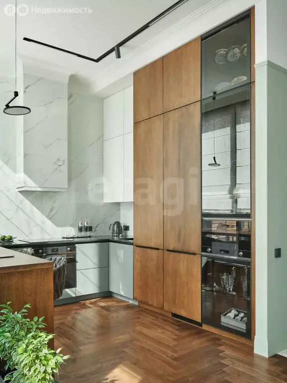 2-комнатная квартира: Тюмень, улица Усиевича, 16 (72.2 м) - Фото 2