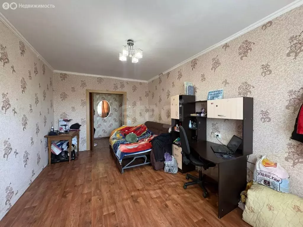 3-комнатная квартира: Симферополь, улица 1-й Конной Армии, 74 (65 м) - Фото 1