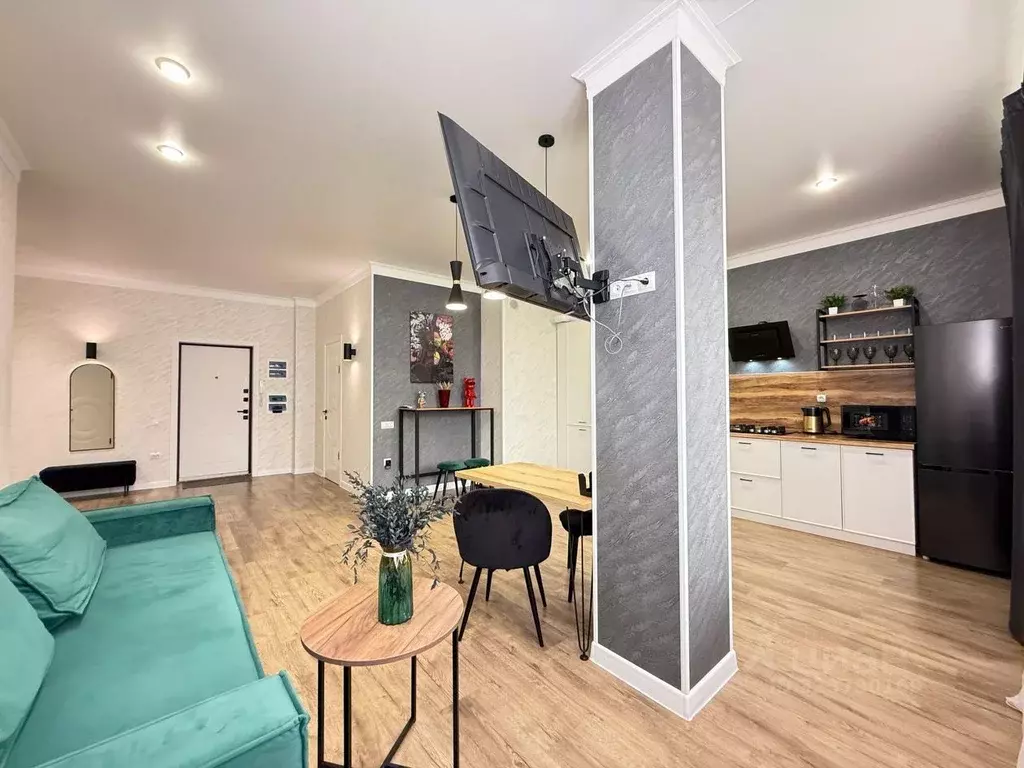 1-к кв. Кабардино-Балкария, Нальчик Эльбрусская ул. (60.1 м) - Фото 1