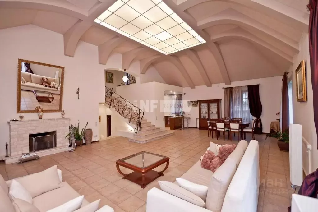 Коттедж в Московская область, Одинцовский городской округ, д. Калчуга  ... - Фото 2