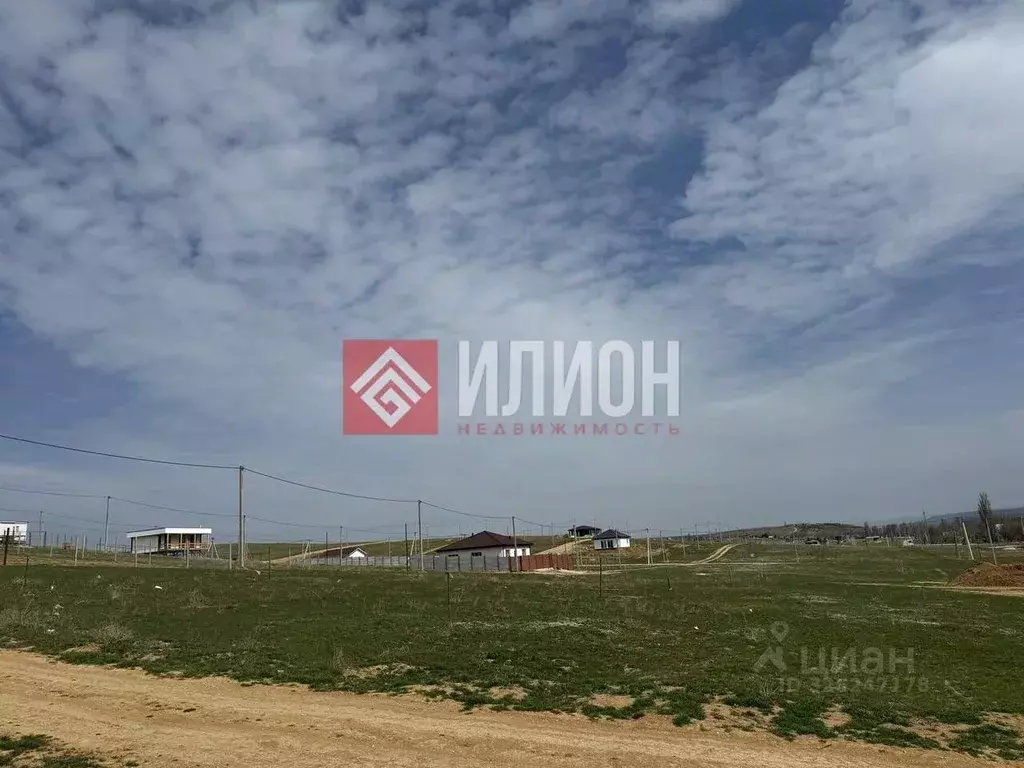 Участок в Севастополь с. Осипенко, ул. Ветеранов (4.0 сот.) - Фото 2