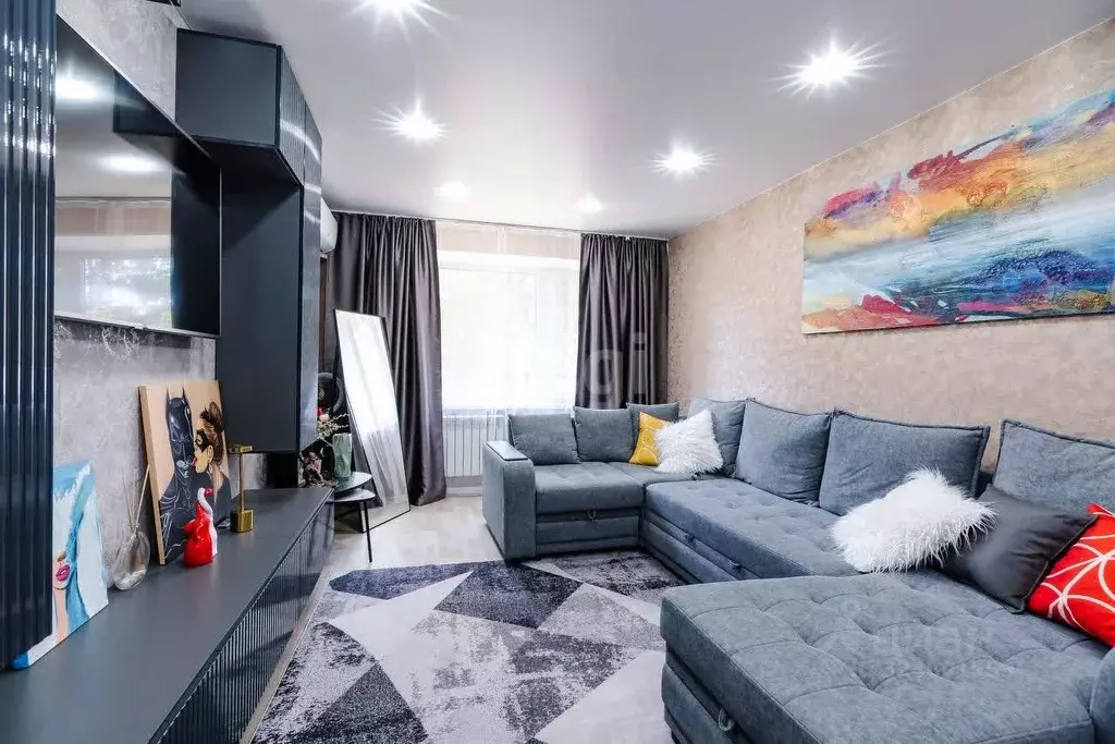 2-к кв. Амурская область, Благовещенск ул. Василенко, 13 (53.4 м) - Фото 1