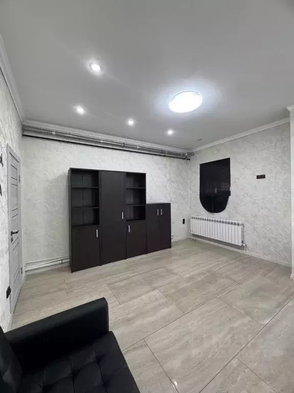 Офис в Кабардино-Балкария, Нальчик ул. Тарчокова (22 м) - Фото 2