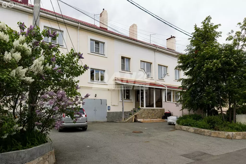 Дом в Челябинск, Абрикосовая улица, 3 (292.2 м) - Фото 0