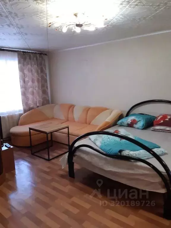 2-к кв. Свердловская область, Серов ул. Луначарского, 100 (42.0 м) - Фото 0