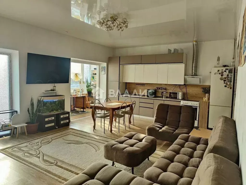 3-к кв. Краснодарский край, Ейск ул. Карла Маркса, 1 (84.7 м) - Фото 1