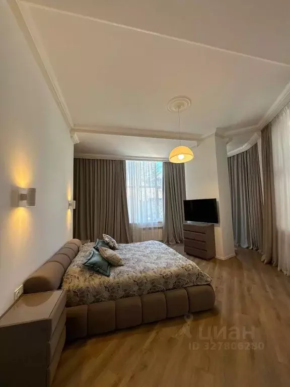 3-к кв. Крым, Ялта ул. Щорса, 47 (109.3 м) - Фото 1