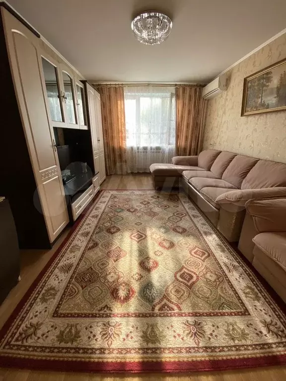 2-к. квартира, 50,4 м, 1/9 эт. - Фото 1