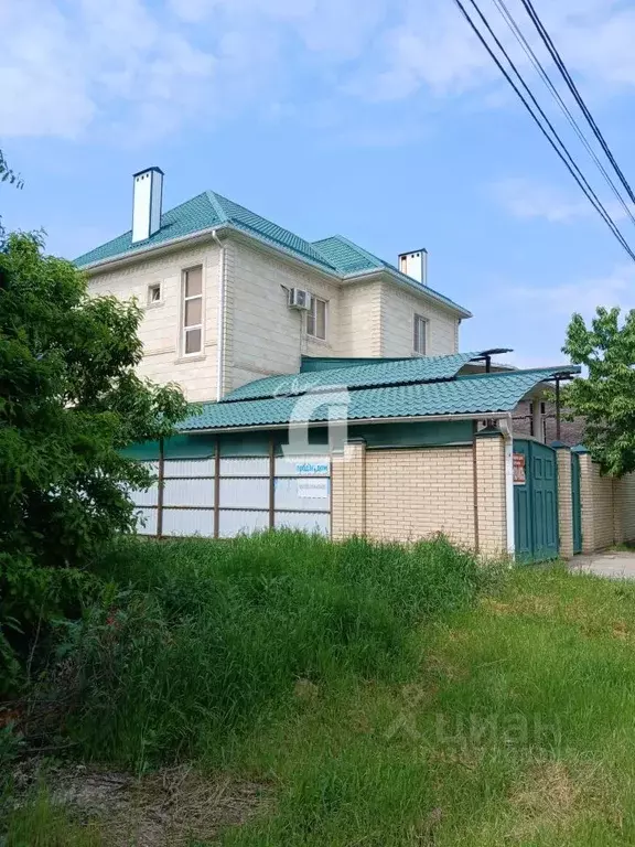 Дом в Краснодарский край, Краснодар ул. Аграрная, 10 (320 м) - Фото 0