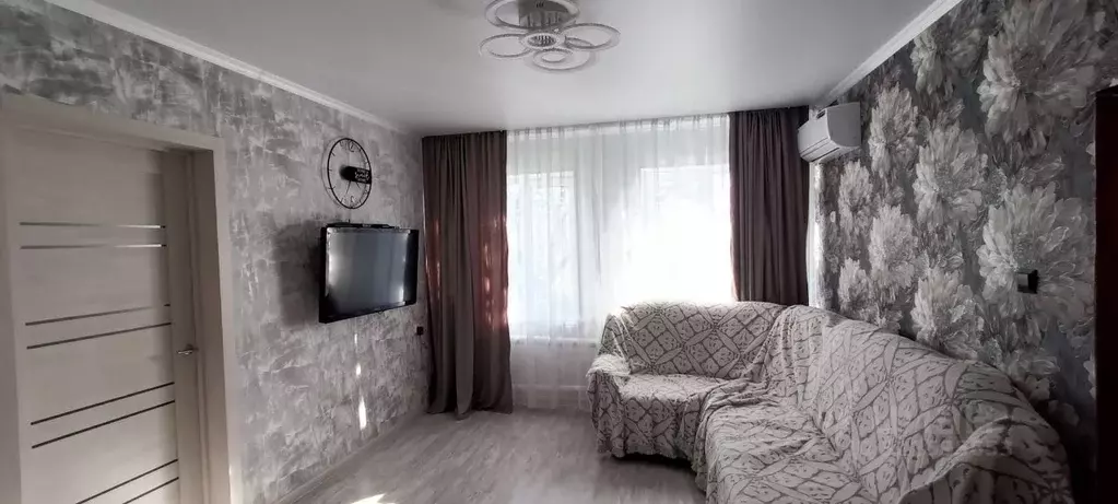 Дом в Ростовская область, Шахты Херсонская ул. (100 м) - Фото 1