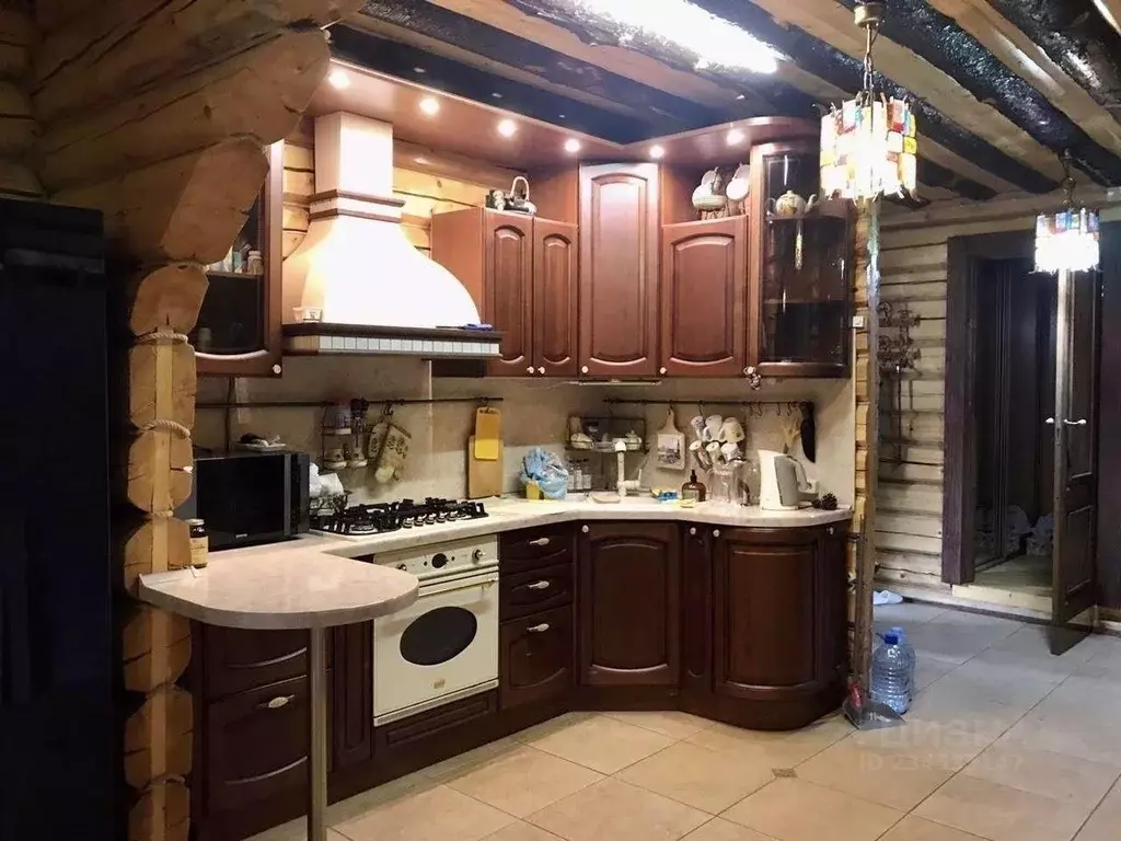 Дача, 250 м - Фото 1