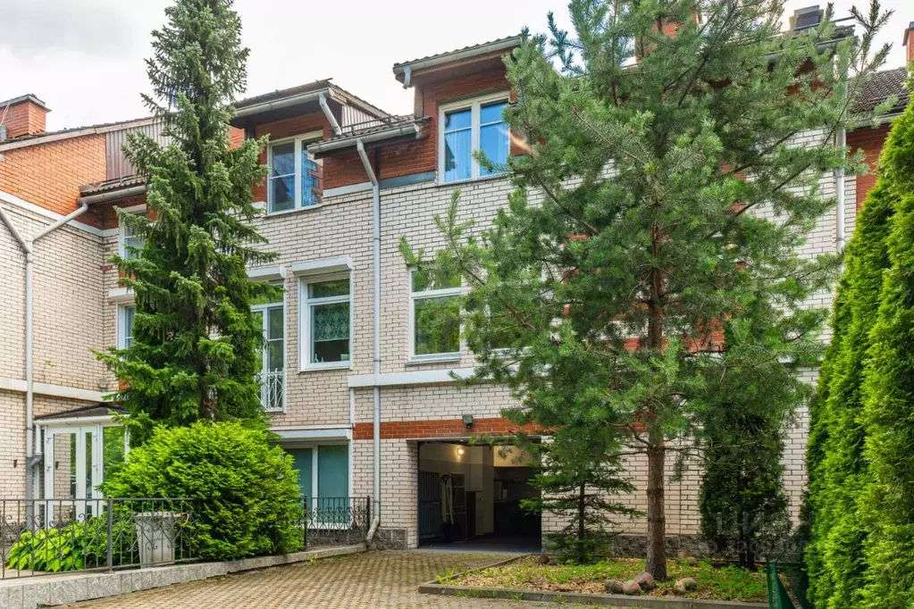 Таунхаус в Санкт-Петербург 2-я Никитинская ул., 59 (197 м) - Фото 2