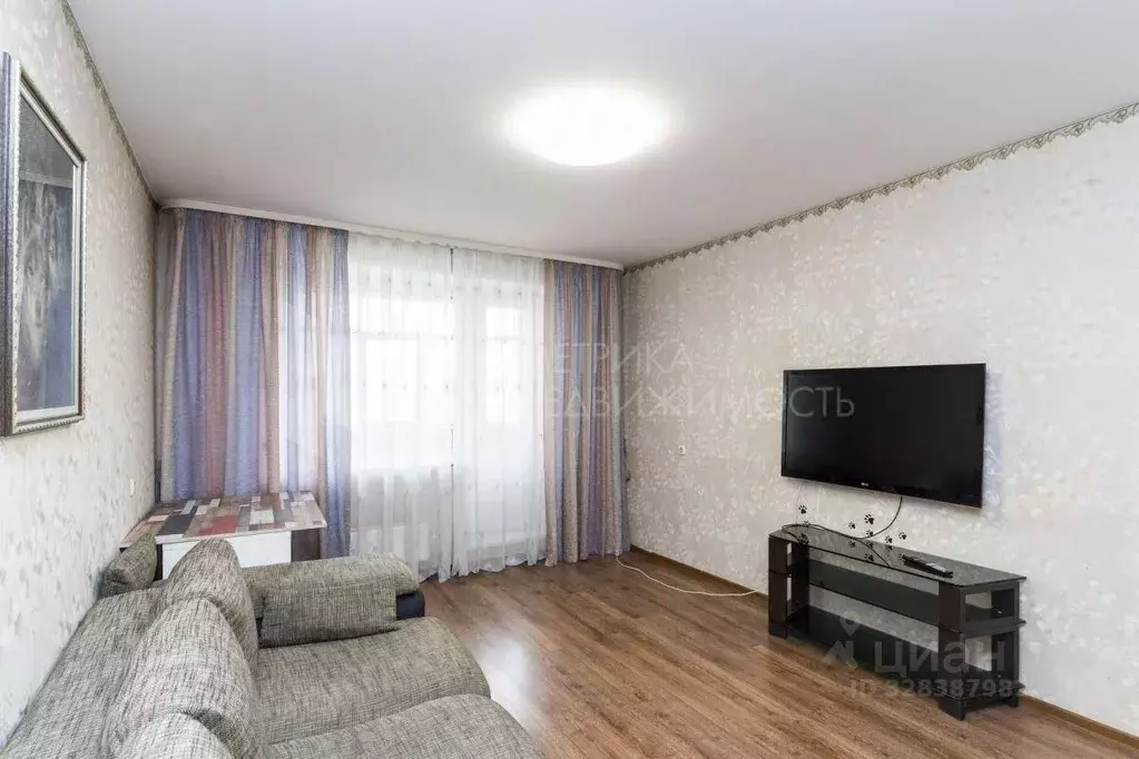 3-к кв. Тюменская область, Тюмень ул. 30 лет Победы, 14/1 (91.4 м) - Фото 1