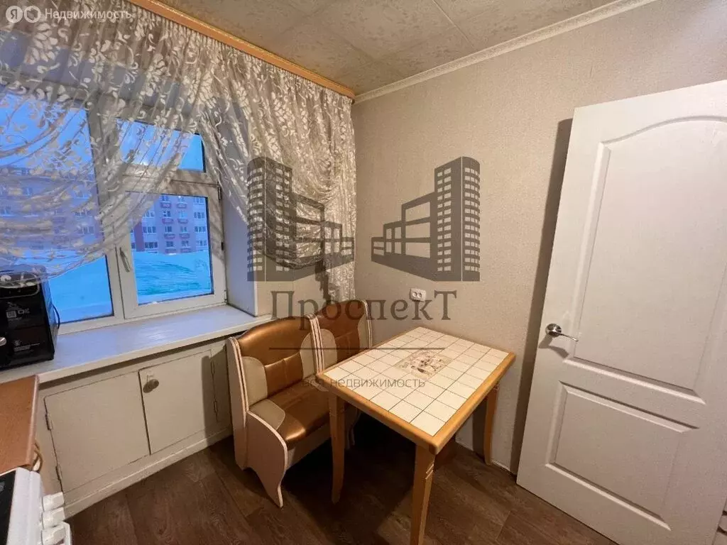 3-комнатная квартира: Норильск, Ленинский проспект, 31к1 (44.3 м) - Фото 2