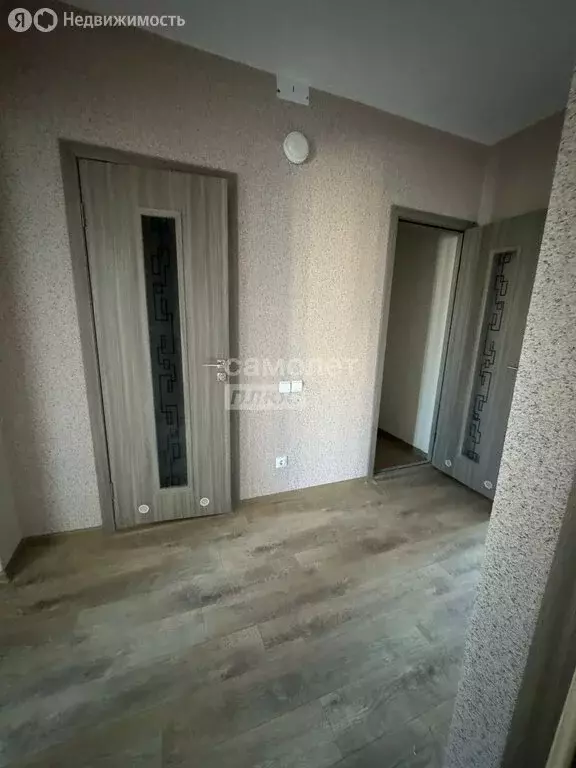 2-комнатная квартира: Омск, 4-й Амурский проезд, 15 (57.4 м) - Фото 2