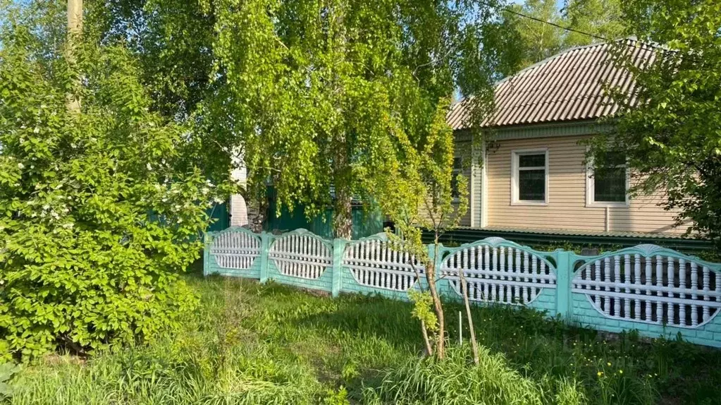 Дом в Красноярский край, Сосновоборский муниципальный округ, с. Зыково ... - Фото 1