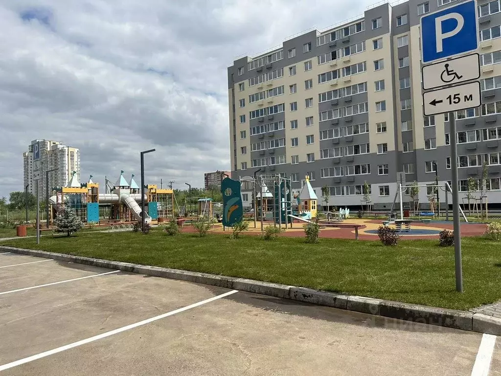 1-к кв. Самарская область, Тольятти Приморский бул., 58 (40.04 м) - Фото 0