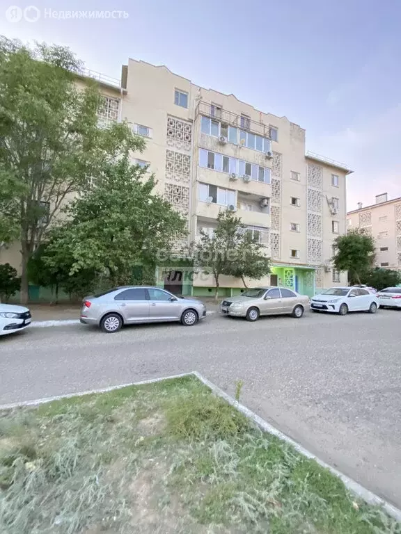 2-комнатная квартира: Элиста, 7-й микрорайон, 5к2 (54 м) - Фото 0