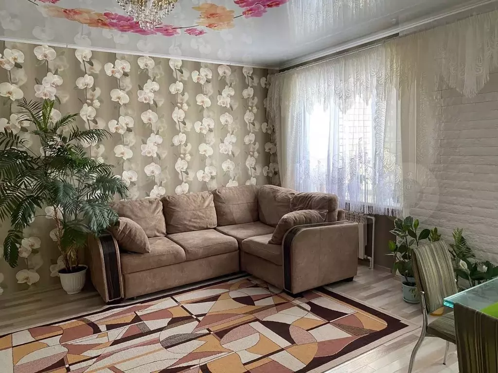 3-к. квартира, 80 м, 3/3 эт. - Фото 1