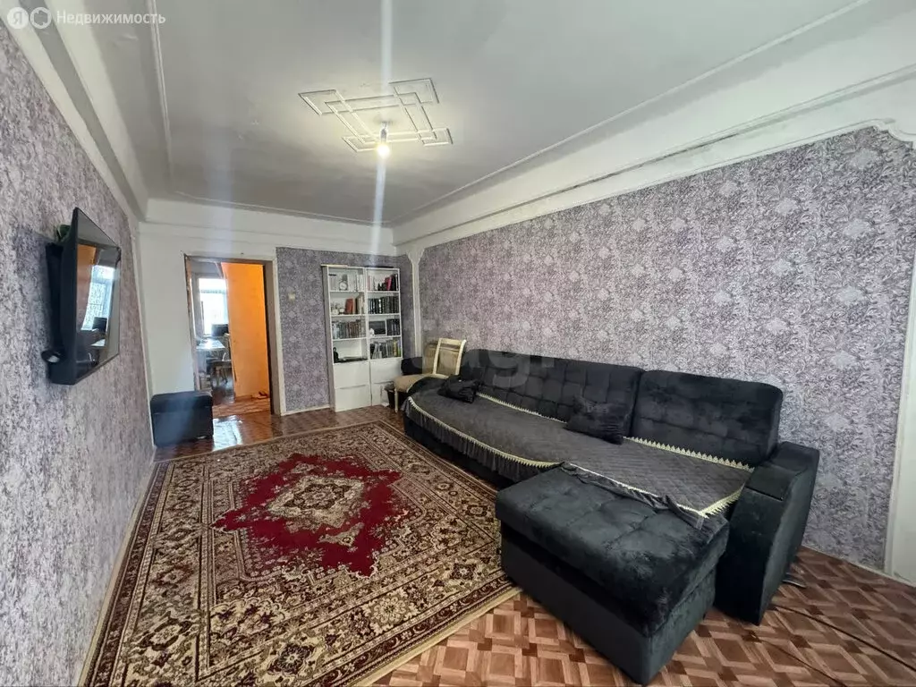 3-комнатная квартира: Махачкала, проспект Амет-хана Султана, 12 (68 м) - Фото 2