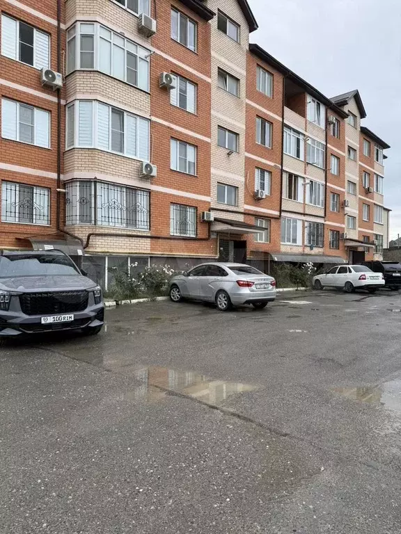1-к. квартира, 48 м, 2/4 эт. - Фото 0