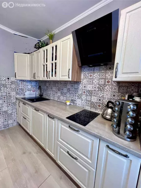 3-комнатная квартира: Калининград, улица Горького, 213 (58.9 м) - Фото 2