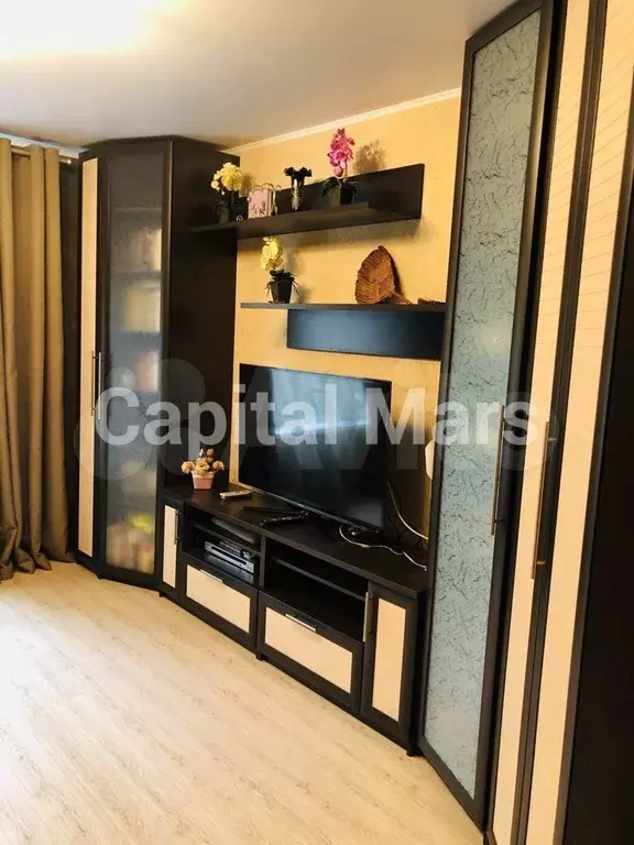 3-к. квартира, 60 м, 2/9 эт. - Фото 1