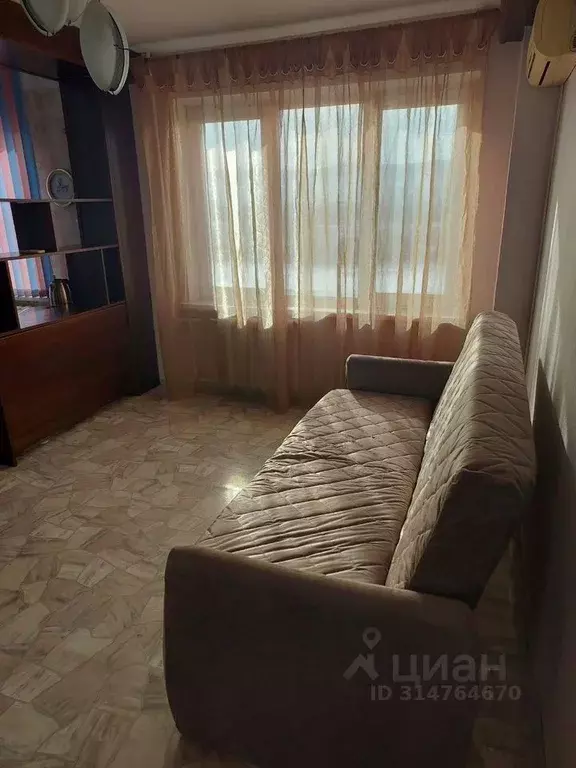 2-к кв. Красноярский край, Красноярск ул. Дубровинского, 106 (40.0 м) - Фото 1