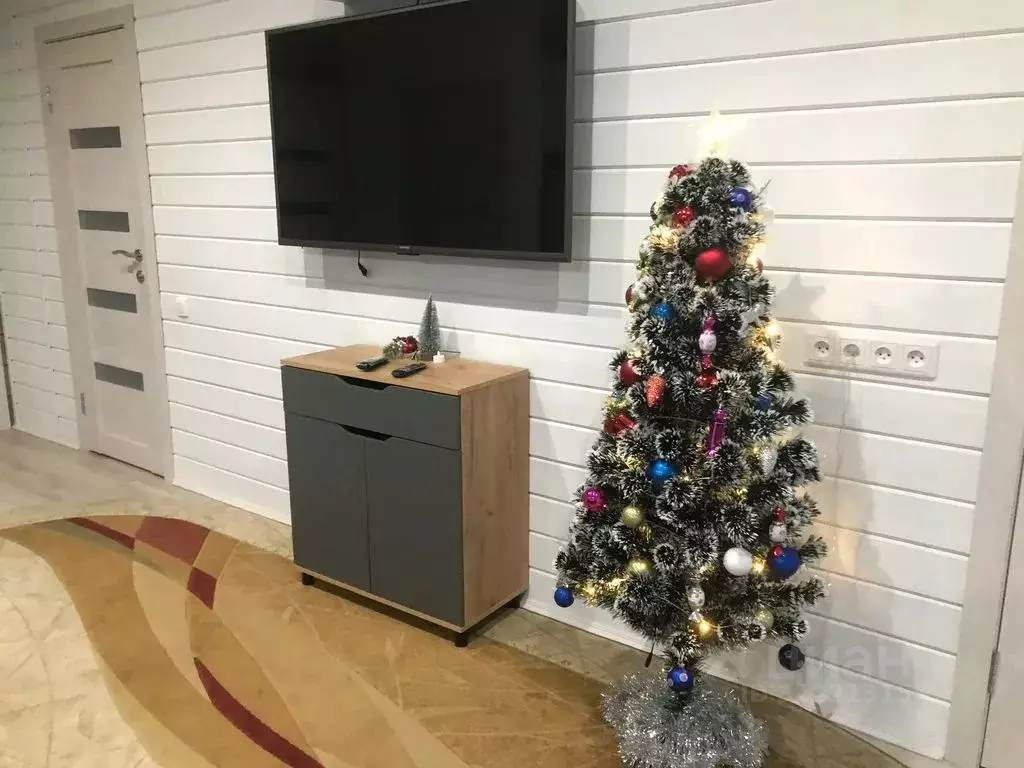 Дом в Ленинградская область, Приозерский район, Плодовское с/пос, пос. ... - Фото 1