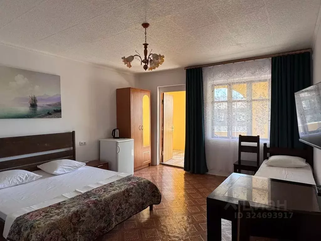Комната Крым, Судак ул. Таврическая, 73 - Фото 2